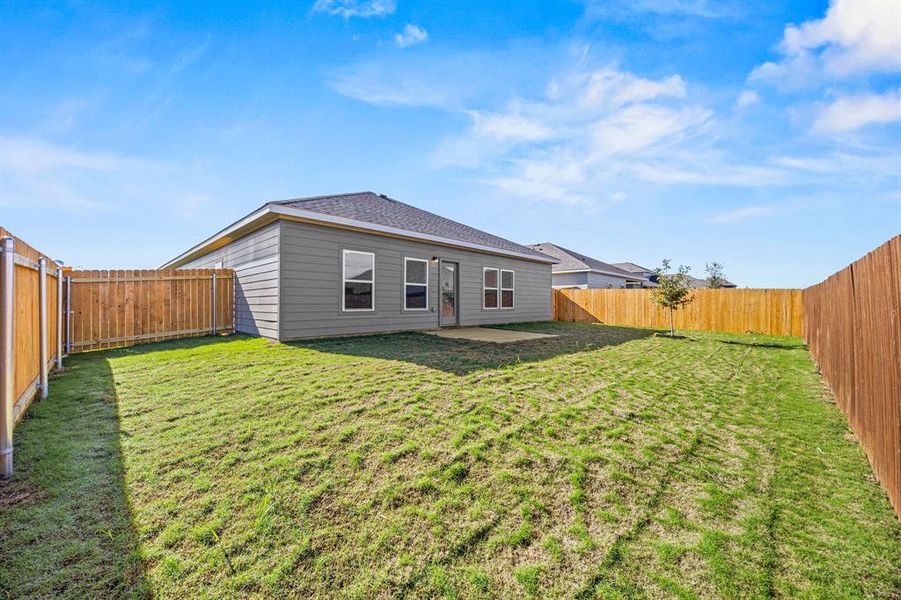 Exterior details and patio area of a home in MiraVerde, Crowley (Image 3).