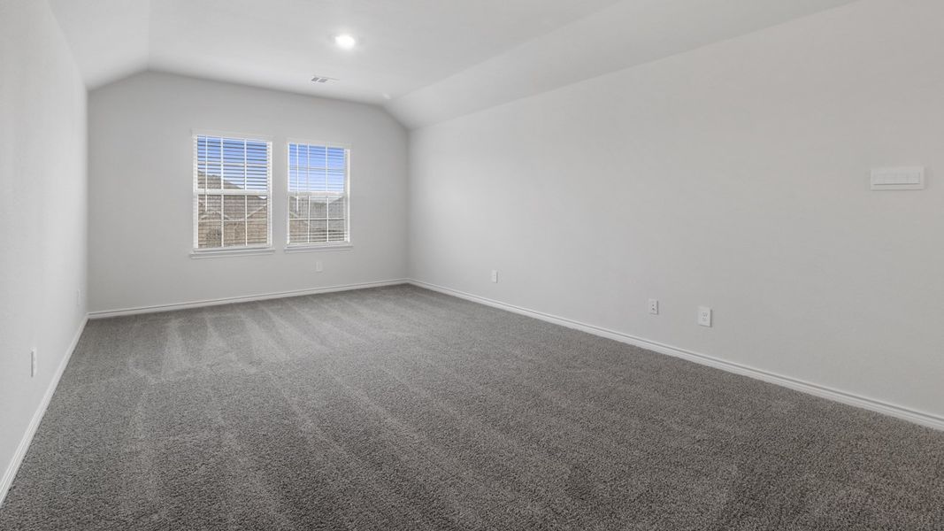 Spacious, unfurnished interior of a new home in Lakewood Trails, Forney (Image 13). Spacious, unfurnished interior of a new home in Lakewood Trails, Forney (Image 13).