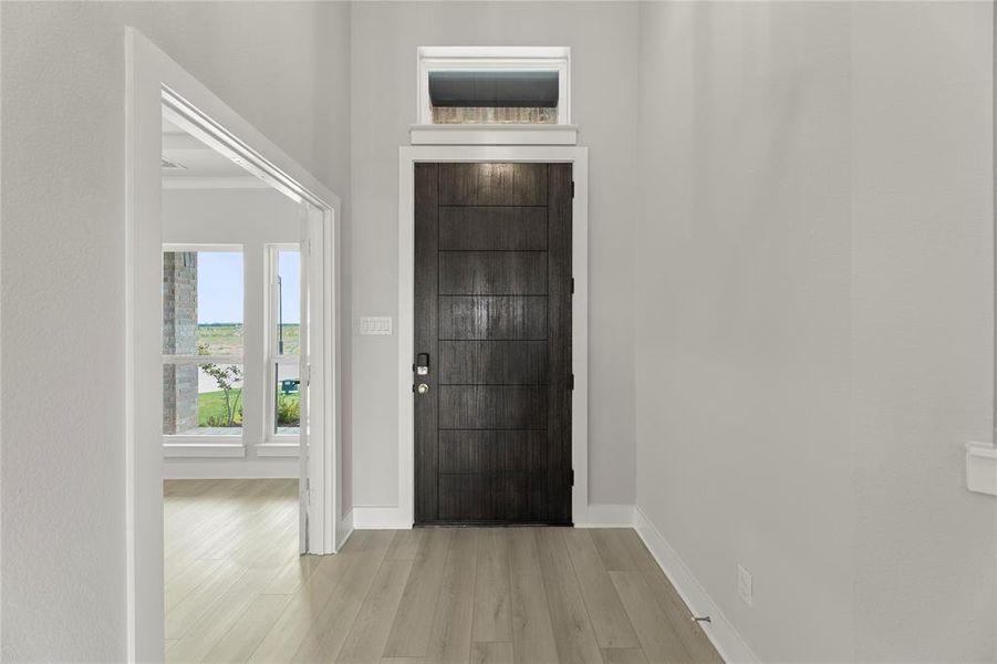 03. 2322 Bell - Entry 03. 2322 Bell - Entry