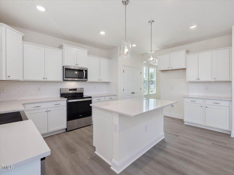 30-030-Lot93-BlakePond-Drayton-20250416 30-030-Lot93-BlakePond-Drayton-20250416