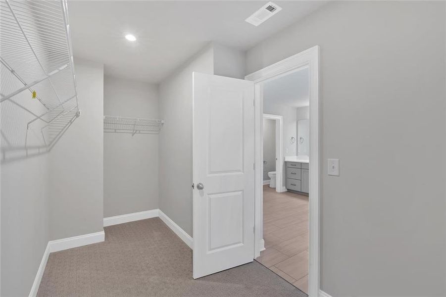 Spacious, unfurnished interior of a new home in Ford Landing, Acworth (Image 22).