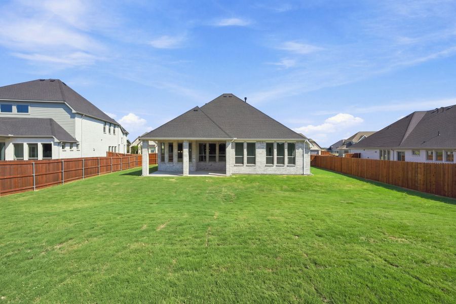 New Home in Waxahachie, TX.  - Slide 8