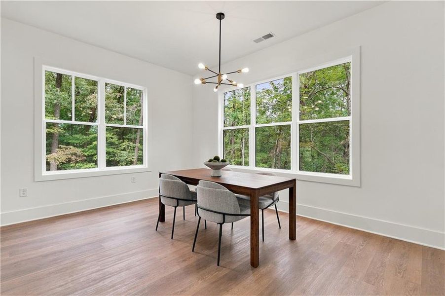Furnished interior view inside a new home in , Jasper (Image 15).