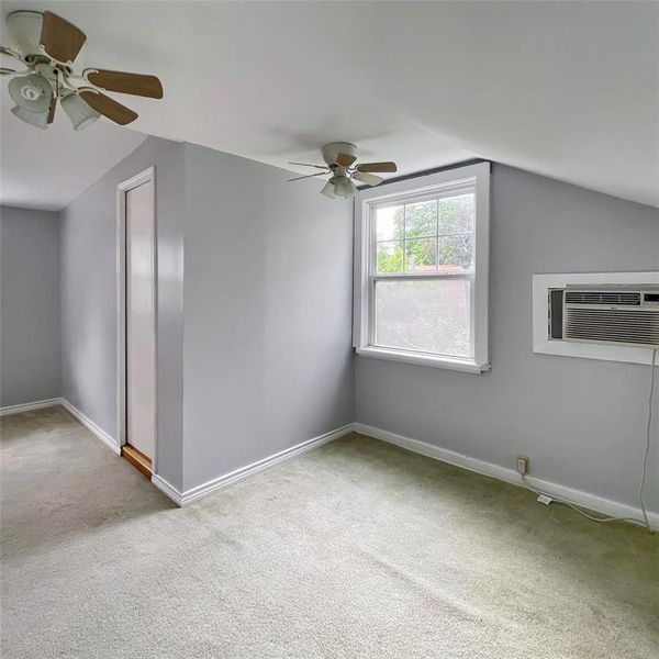 Spacious, unfurnished interior of a new home in , Whitney (Image 28).