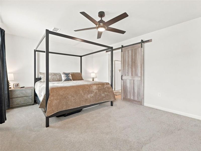 Furnished interior view inside a new home in Rolling Meadows, Jasper (Image 30). Furnished interior view inside a new home in Rolling Meadows, Jasper (Image 30).