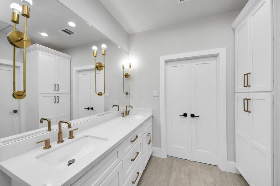 Furnished interior view inside a new home in , Houston (Image 6).