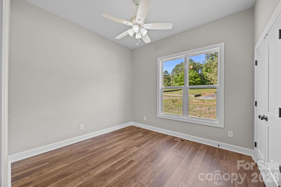 Spacious, unfurnished interior of a new home in , Salisbury (Image 29).