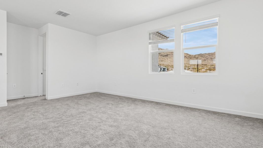 Spacious, unfurnished interior of a new home in Prada, Phoenix (Image 28).