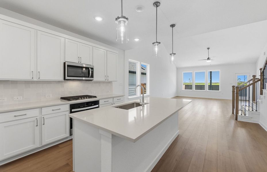 Furnished interior view inside a new home in Kuempel Farms, Pflugerville (Image 11).
