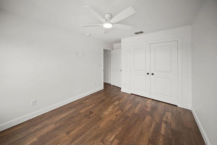 Spacious, unfurnished interior of a new home in , Tyler (Image 35).