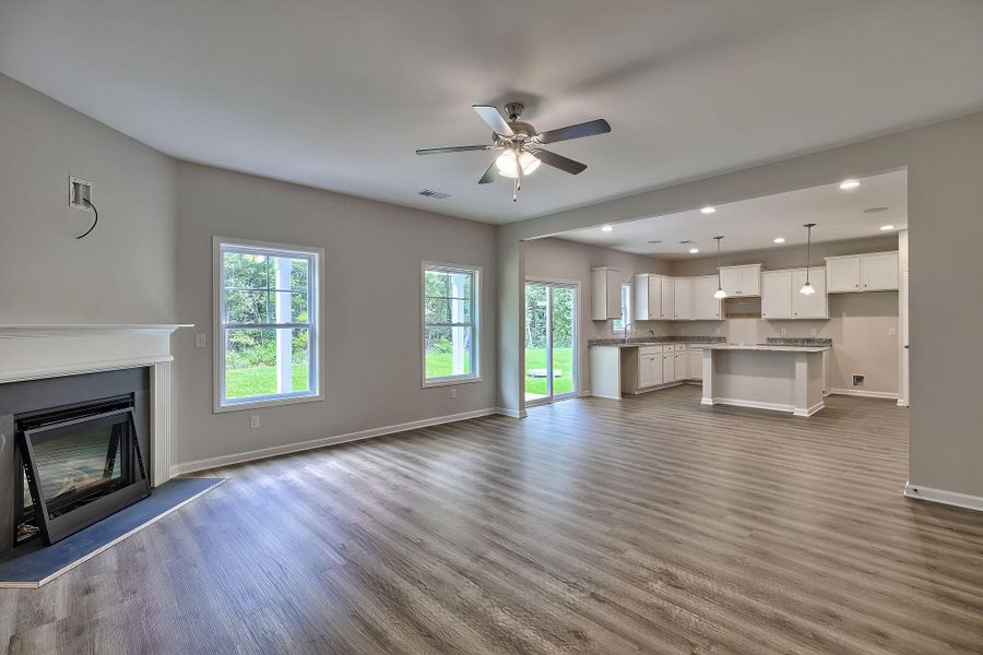 Devonshire II Stock Combo Devonshire II Stock Combo