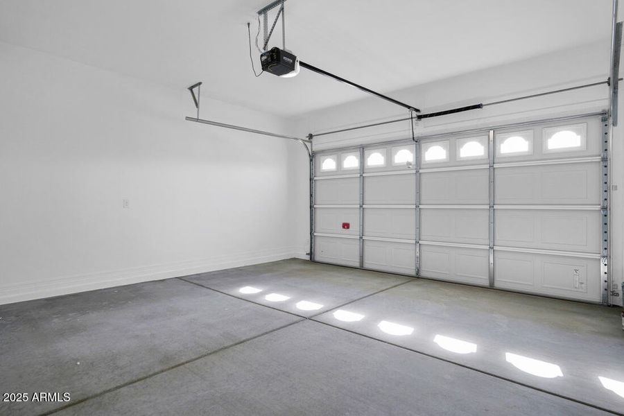 11651 N 169TH Avenue - Ready Now 11651 N 169TH Avenue - Ready Now