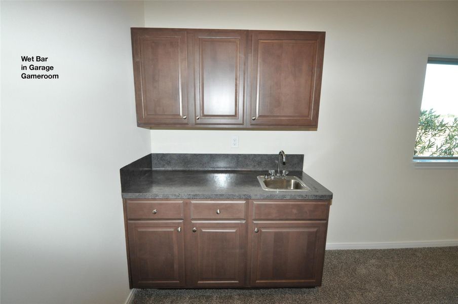 Close-up of interior finishes inside a home in Pedregal, League City (Image 15).