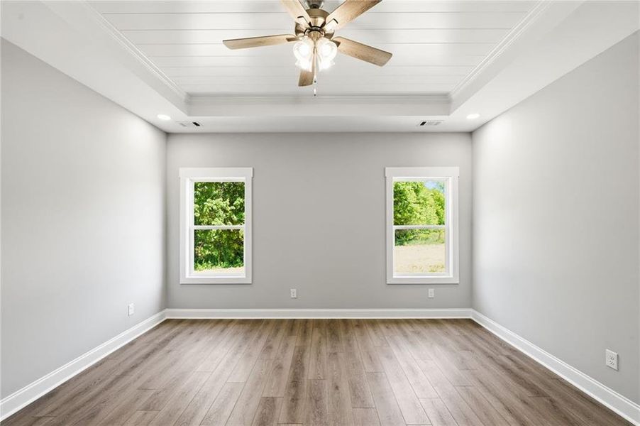 Spacious, unfurnished interior of a new home in , Monroe (Image 37).
