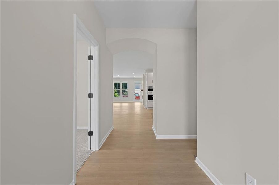 Spacious, unfurnished interior of a new home in Easton Park, Dallas (Image 12). Spacious, unfurnished interior of a new home in Easton Park, Dallas (Image 12).