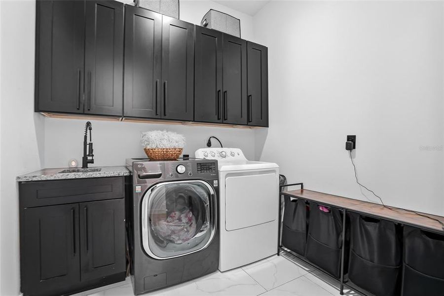 Furnished interior view inside a new home in , Tampa (Image 13).