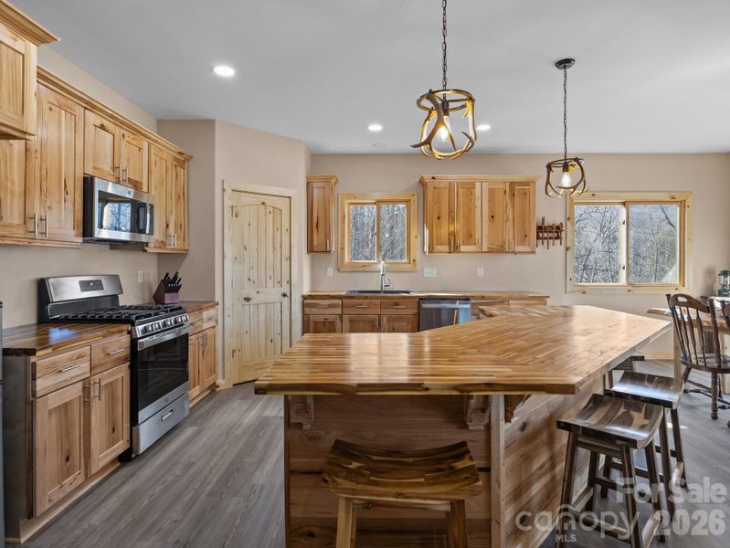 Furnished interior view inside a new home in , Tryon (Image 6).
