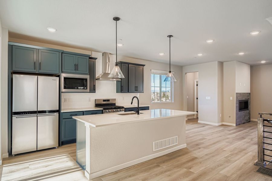 3br New Home in Westminster, CO.  - Slide 9