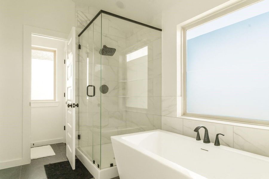 Furnished interior view inside a new home in , Fulshear (Image 12).