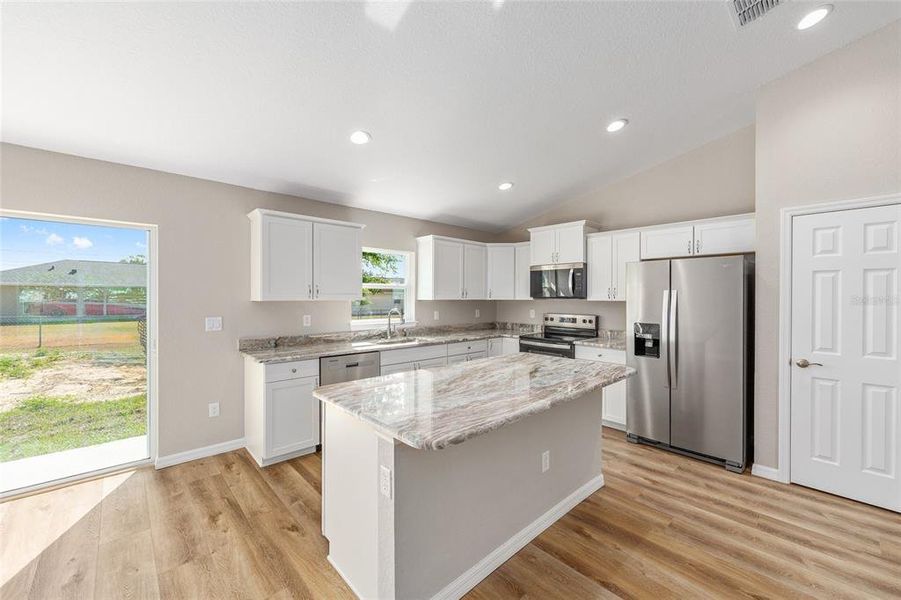 Furnished interior view inside a new home in , Ocklawaha (Image 5).