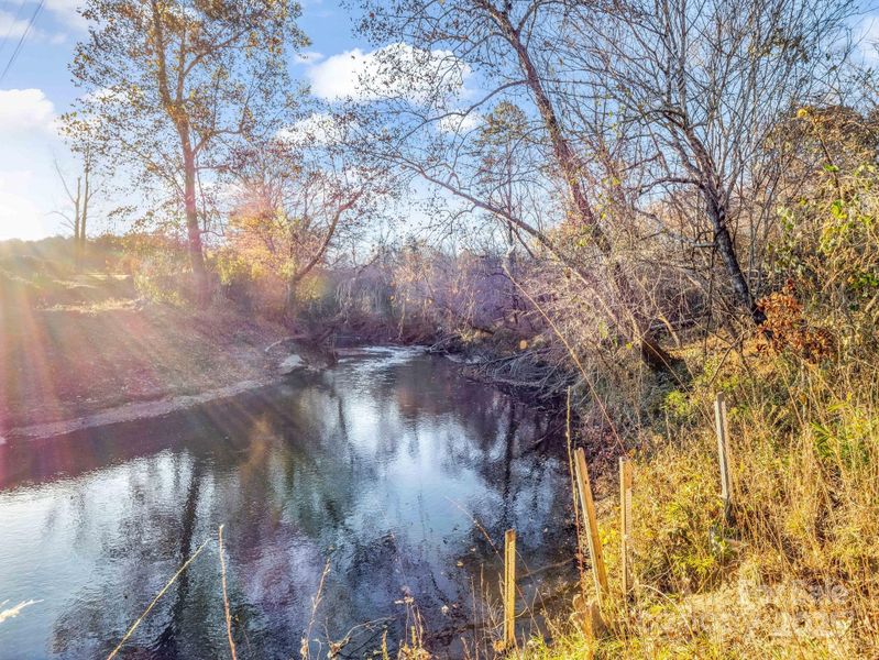 Natural landscape and outdoor views near  in Rutherfordton (Image 39).