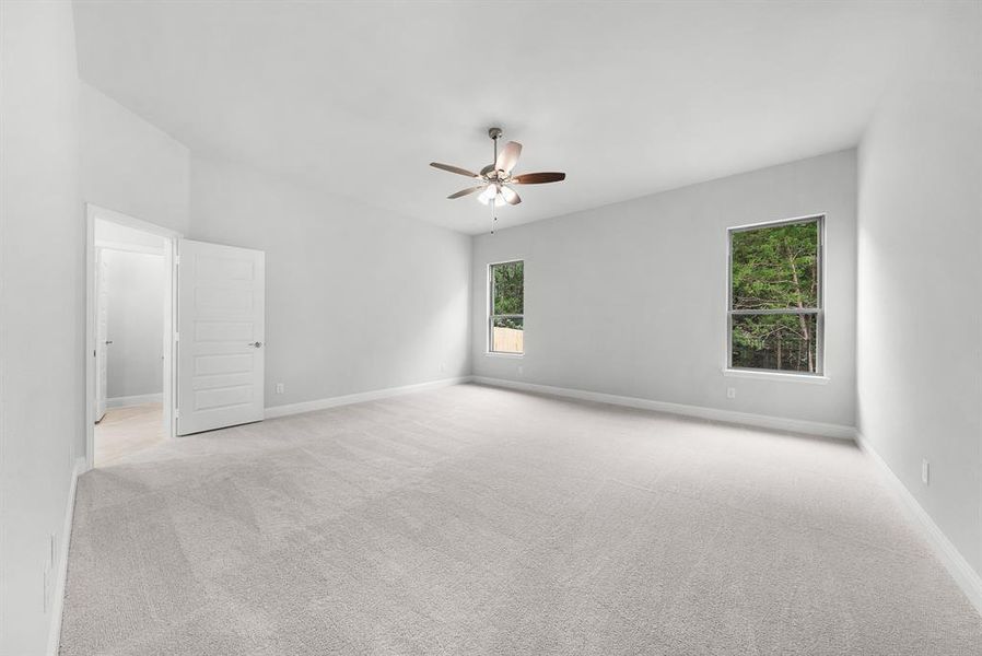 Spacious, unfurnished interior of a new home in , Greenville (Image 12).