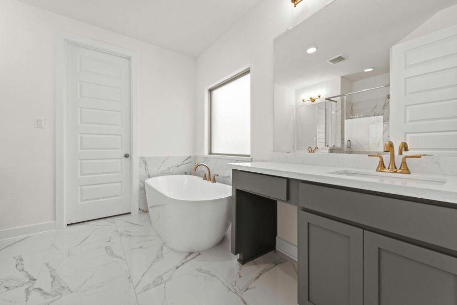 Representative image. Features, specifications, selections and colors may vary. Representative image. Features, specifications, selections and colors may vary.