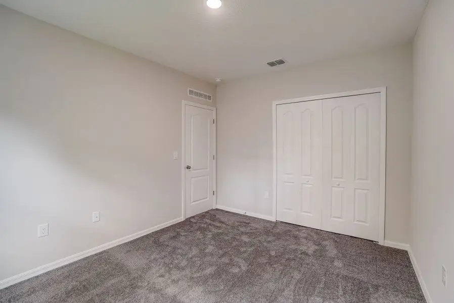 Representative unfurnished interior of a home built from the Oak by Maronda Homes in Highland Park, Newberry (Image 22). Representative unfurnished interior of a home built from the Oak by Maronda Homes in Highland Park, Newberry (Image 22).