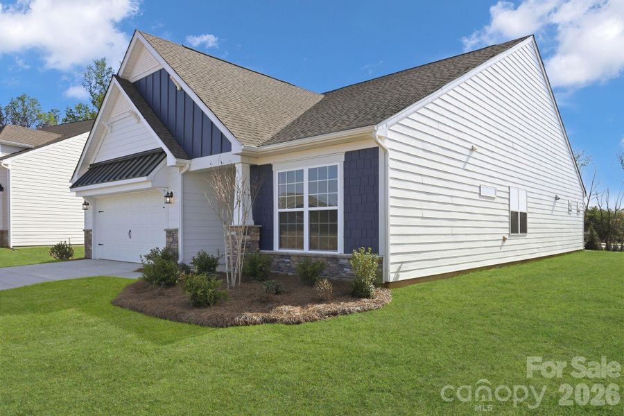 Exterior details and patio area of a home in Roselyn, Lancaster (Image 3).