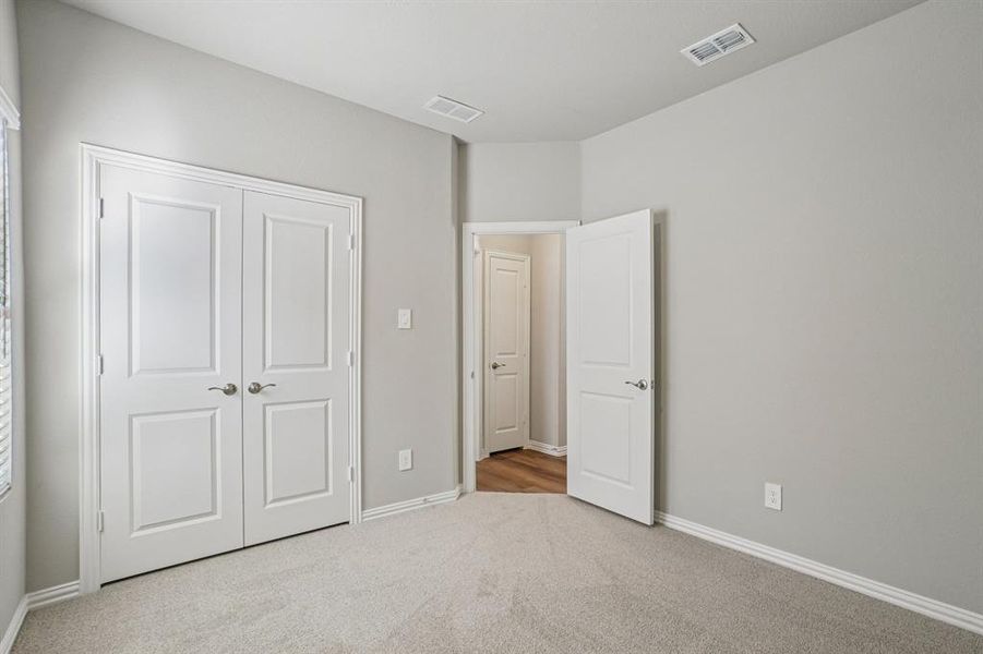 Photo is not of the actual home, but is an inspirational photo of builder’s model home and may depict options, furnishings, and/or decorator features that are not included.