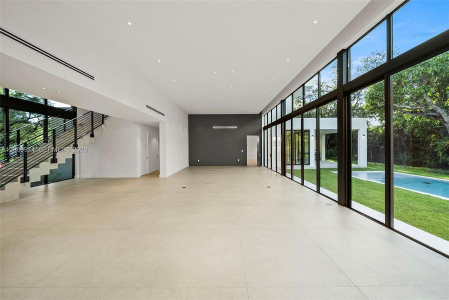 Image 53 of a home in .