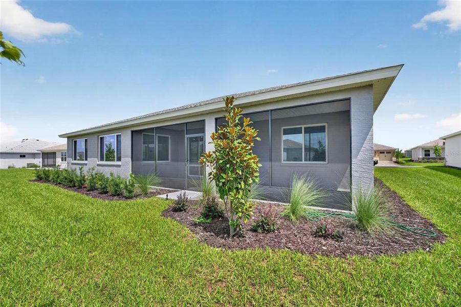 Exterior details and patio area of a home in , Ocala (Image 23). Exterior details and patio area of a home in , Ocala (Image 23).