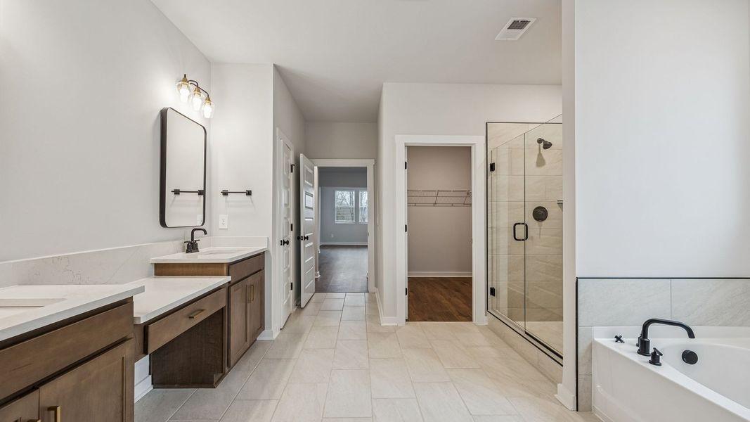 Representative furnished interior of a home built from the Tisdale by D.R. Horton in Harvest Point, Spring Hill (Image 17). Representative furnished interior of a home built from the Tisdale by D.R. Horton in Harvest Point, Spring Hill (Image 17).
