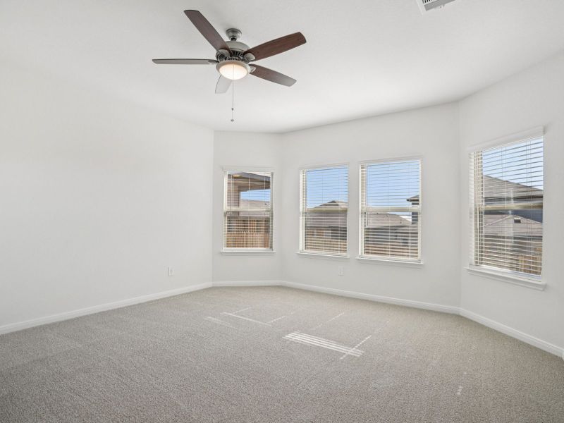 Spacious, unfurnished interior of a new home in Legendary Trails - Premier Series, Cibolo (Image 21).