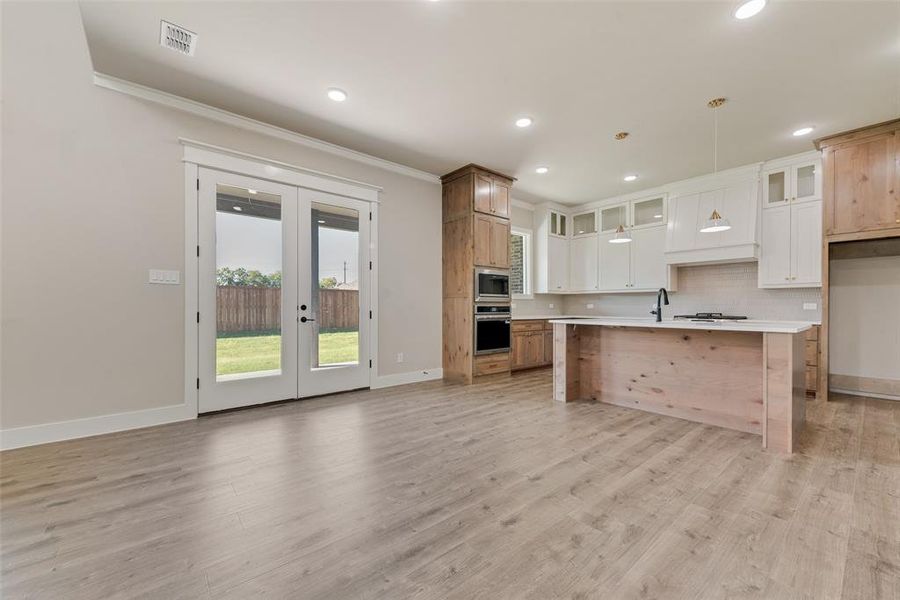 Spacious, unfurnished interior of a new home in Lincoln Pointe, Van Alstyne (Image 32). Spacious, unfurnished interior of a new home in Lincoln Pointe, Van Alstyne (Image 32).
