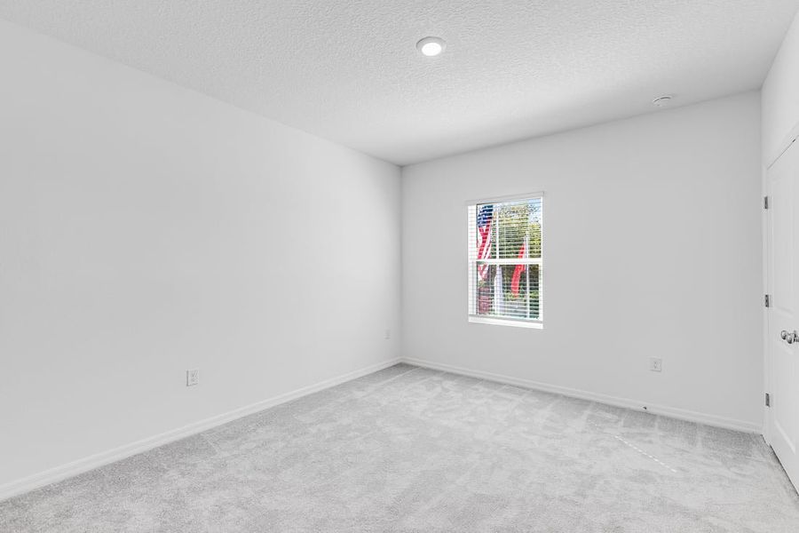 Spacious, unfurnished interior of a new home in Sabal Terrace, Jacksonville (Image 24).
