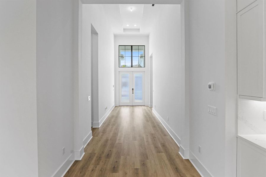 Spacious, unfurnished interior of a new home in Artistry Palm Beach, Palm Beach Gardens (Image 32).