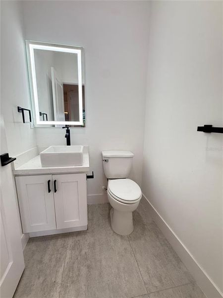 Furnished interior view inside a new home in , Port Charlotte (Image 13).