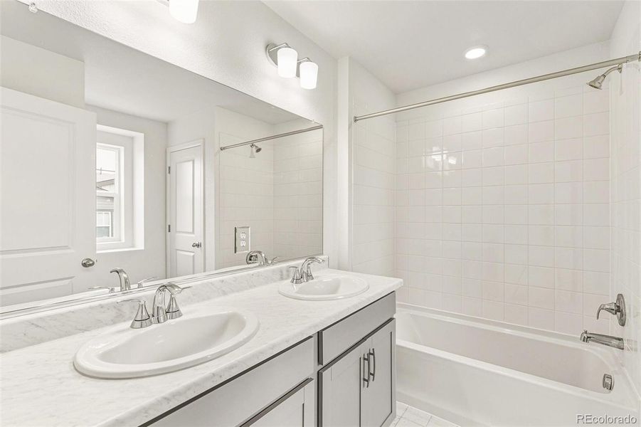 Furnished interior view inside a new home in Sky Ranch Villas, Watkins (Image 7).