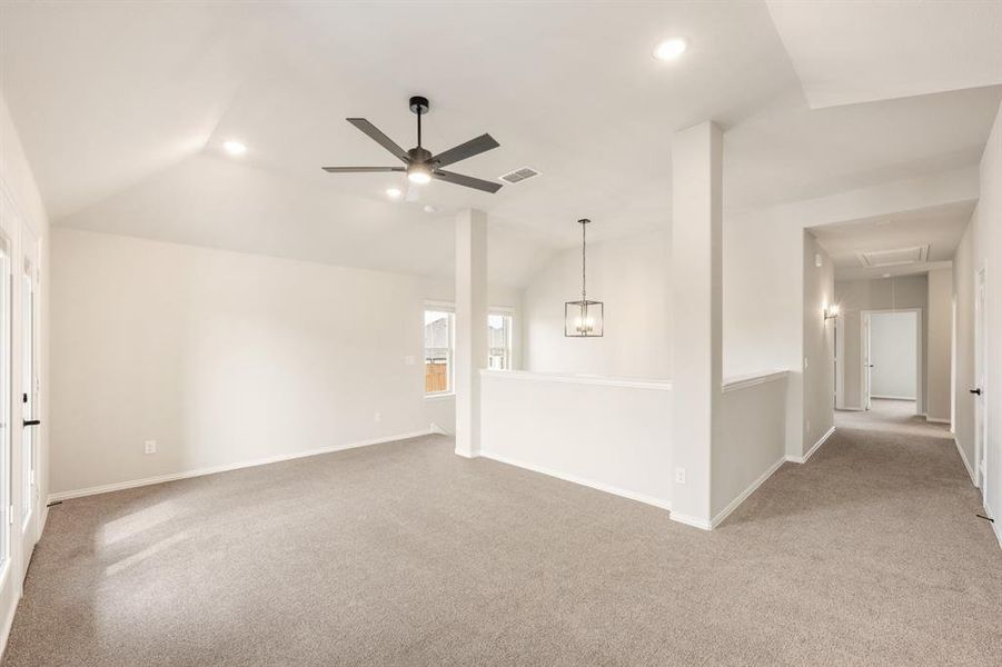 Spacious, unfurnished interior of a new home in Sonoma Verde, McLendon-Chisholm (Image 21).