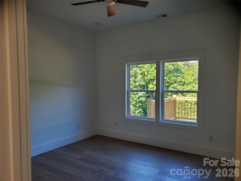 Spacious, unfurnished interior of a new home in , Maiden (Image 9).