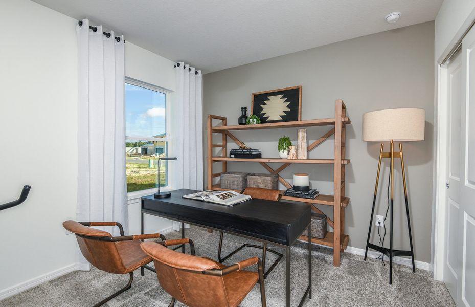 Furnished interior view inside a new home in Oakfield Lakes, Parrish (Image 13).