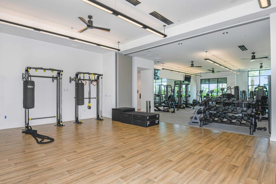 Community amenities in Esplanade Lake Club, Fort Myers (Image 26).