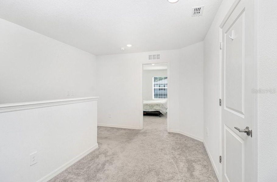 Spacious, unfurnished interior of a new home in , San Antonio (Image 21).