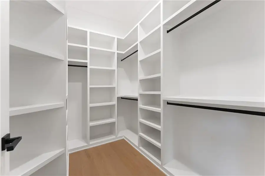 Image 53 of a home in .