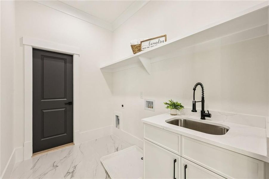 Furnished interior view inside a new home in , Grayson (Image 8).