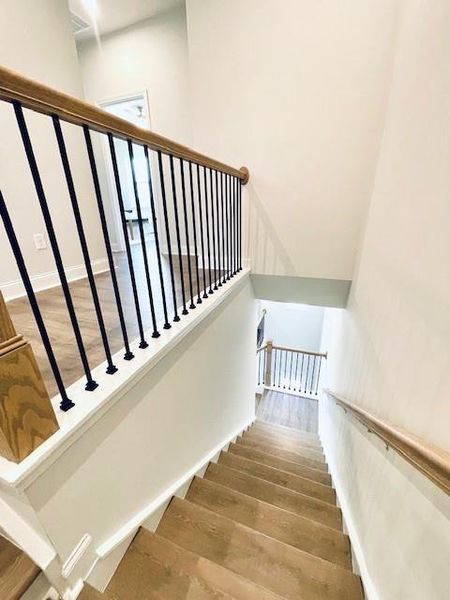 Spacious, unfurnished interior of a new home in Towne Village at Suwanee Dam, Sugar Hill (Image 20).