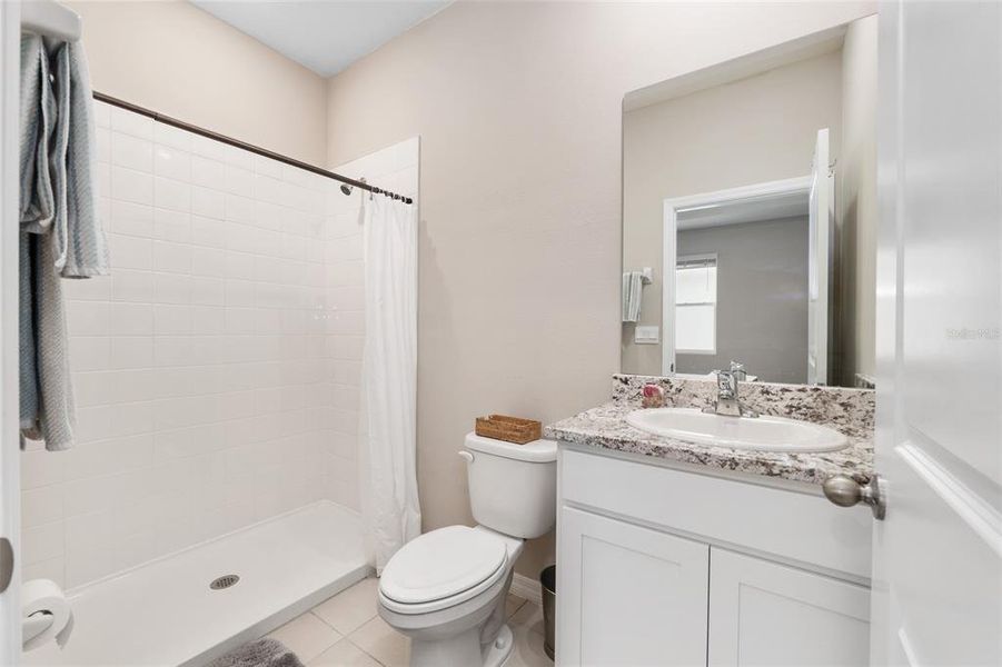 Furnished interior view inside a new home in , Ocala (Image 6).