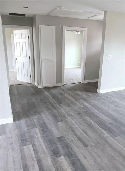 Spacious, unfurnished interior of a new home in , Bridgeport (Image 11).