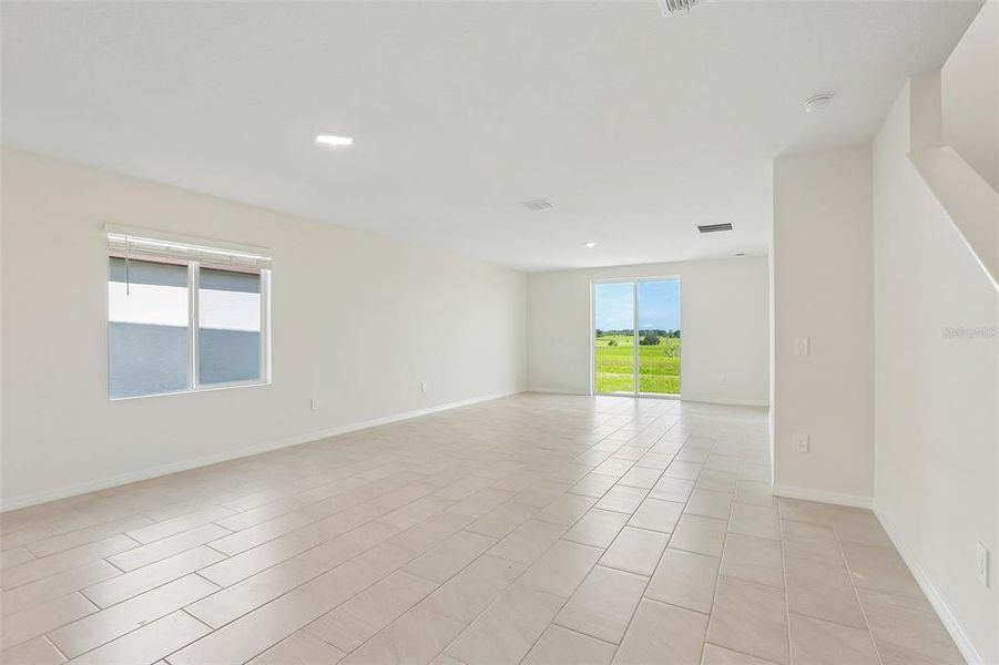 Spacious, unfurnished interior of a new home in Benton Hills - Classic Series, Brooksville (Image 39).